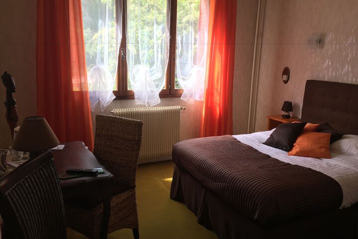 Room 7 of 39