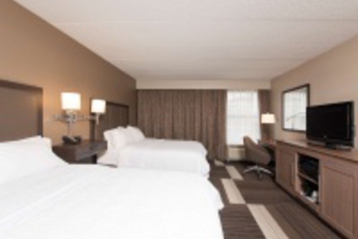 Room 293 of 372