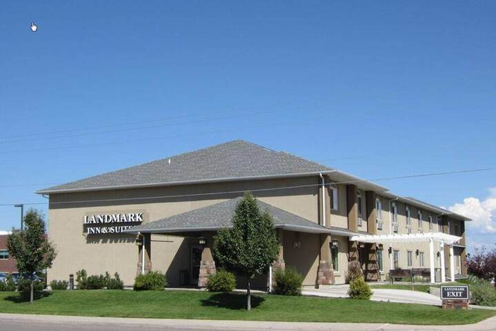Photo of THE LANDMARK INN & SUITES