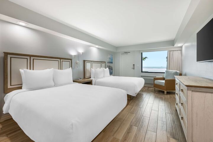 Room 49 of 170