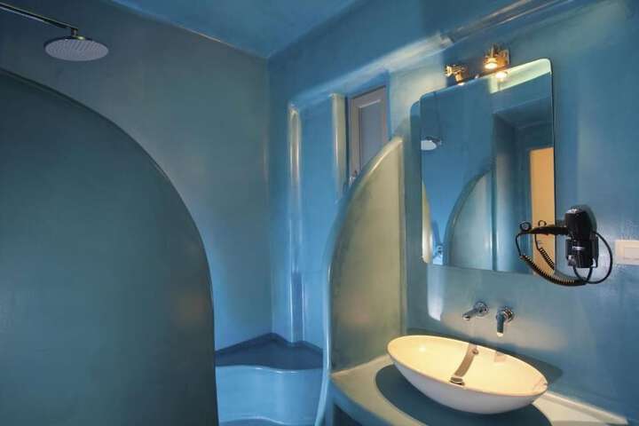 Room 184 of 230