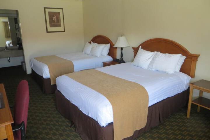 Room 5 of 22