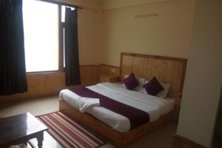 Room 7 of 17