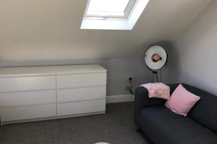 Room 3 of 14