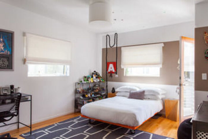 Room 80 of 222