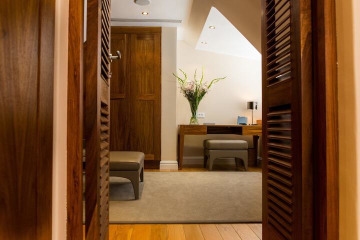Room 26 of 50