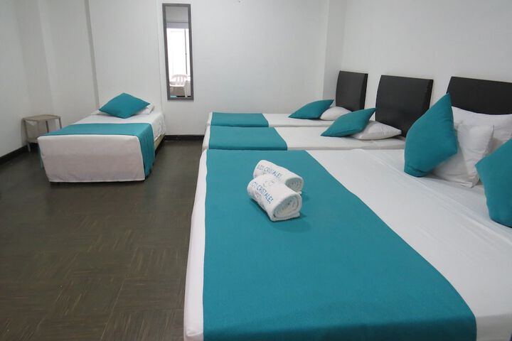 Room 18 of 48