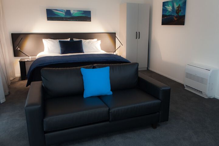 Room 13 of 63