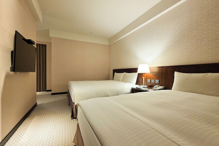 Room 49 of 120