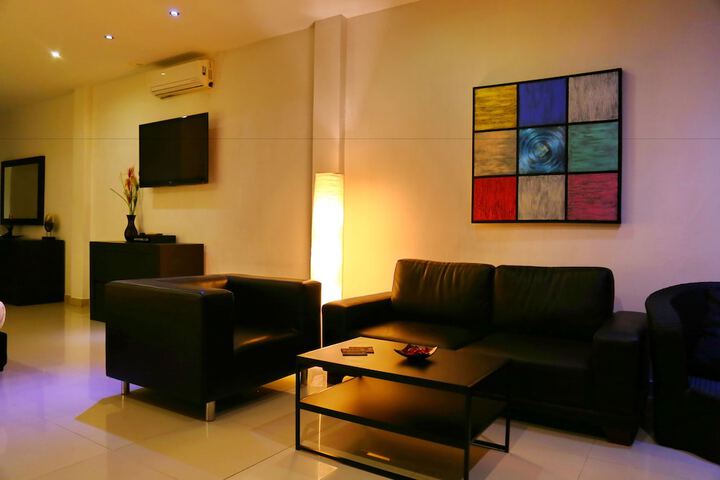 Room 62 of 88