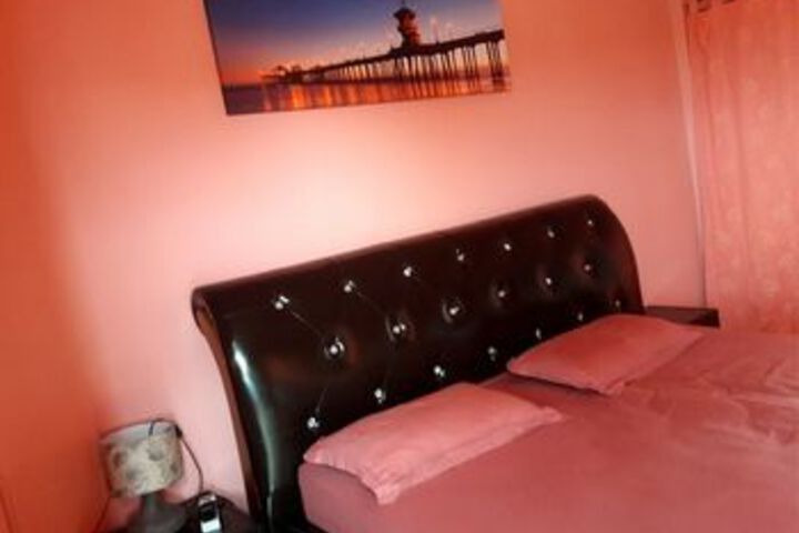 Room 76 of 106