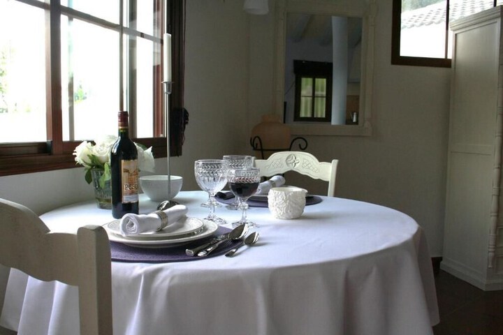 Dining 100 of 132