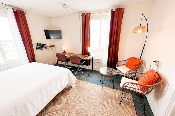 Room 5 of 85