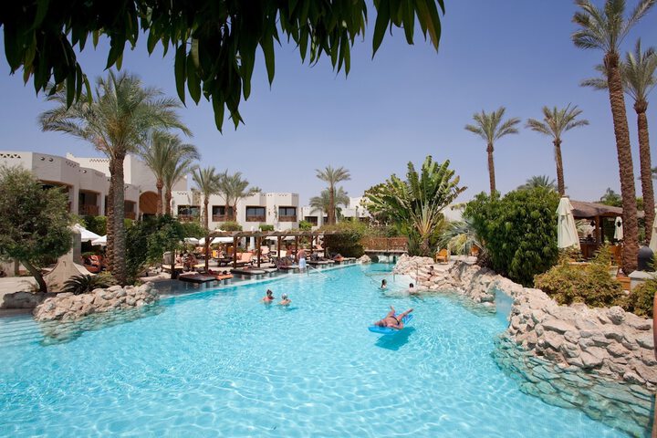 Pool 13 of 49