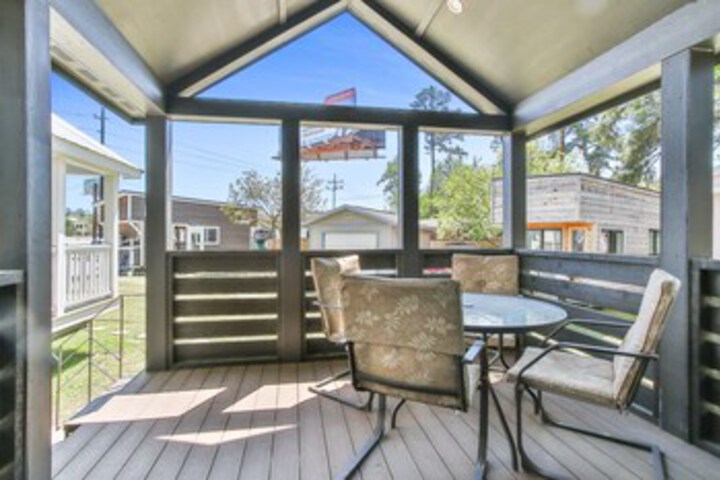 Terrace/Patio 21 of 23