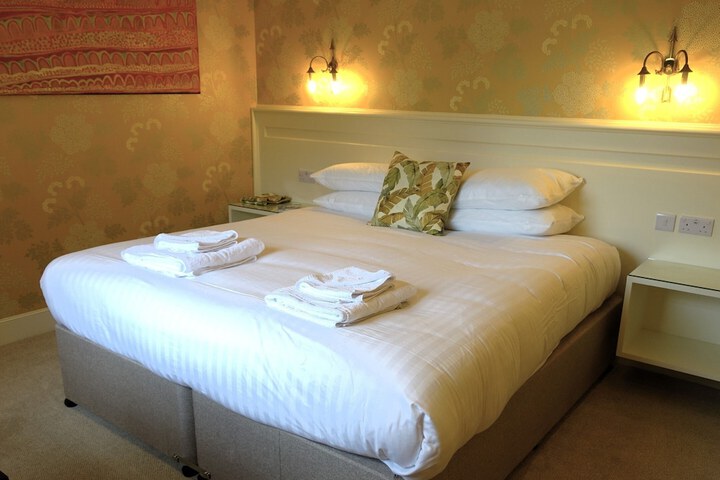 Room 32 of 119