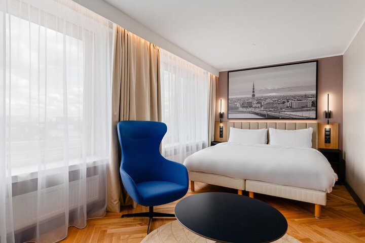 Room 49 of 113
