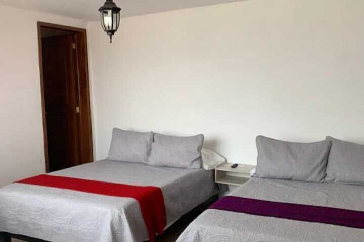 Room 10 of 34