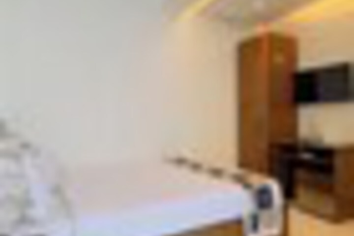 Room 47 of 117