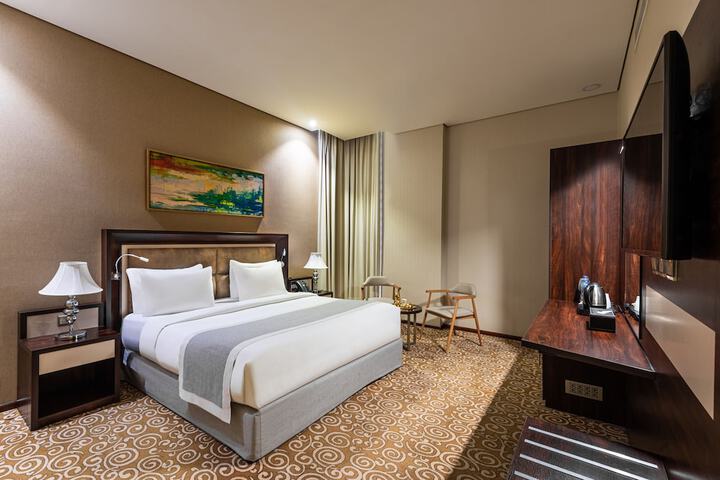 Room 7 of 22