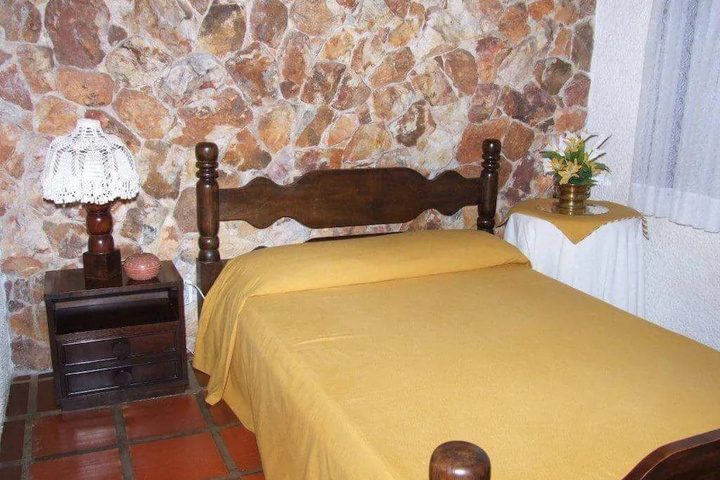 Room 2 of 22