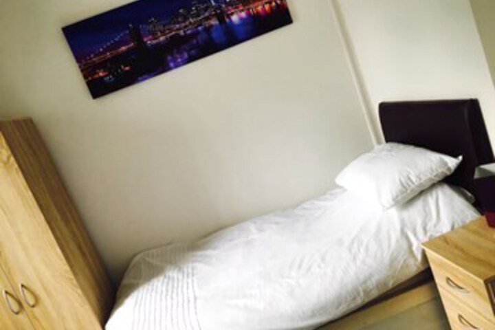 Room 45 of 95