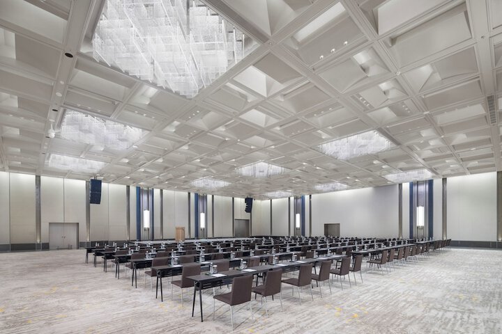 Ballroom/Hall 110 of 251