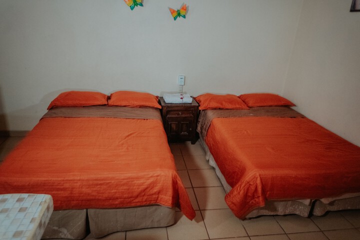Room 5 of 70
