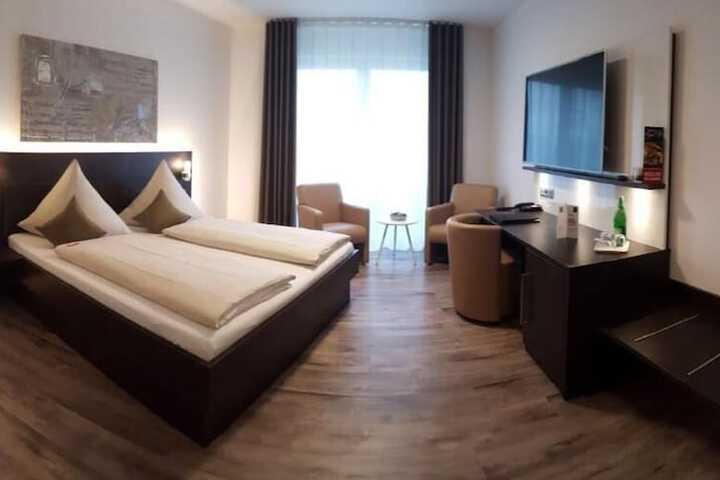 Room 28 of 55