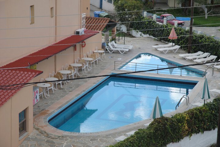 Hotel with Pool