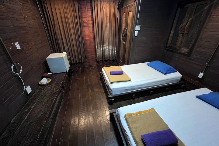 Room 26 of 89