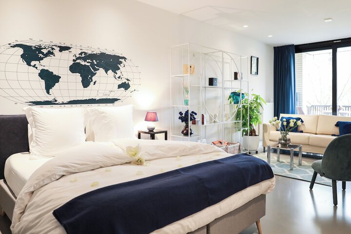 Room 5 of 45