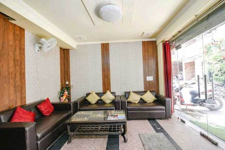 Hotel Interior 2 of 14