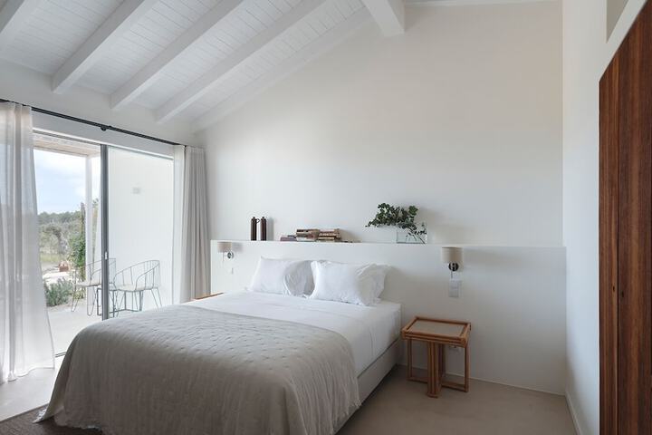 Room 20 of 84