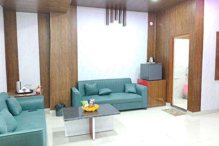 Room 30 of 41
