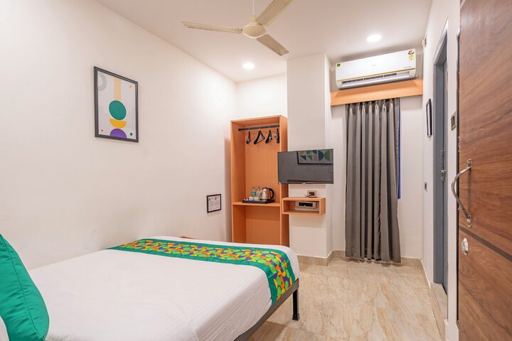 Room 21 of 46
