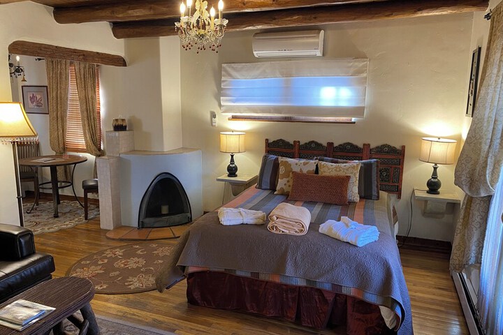 Room 40 of 84