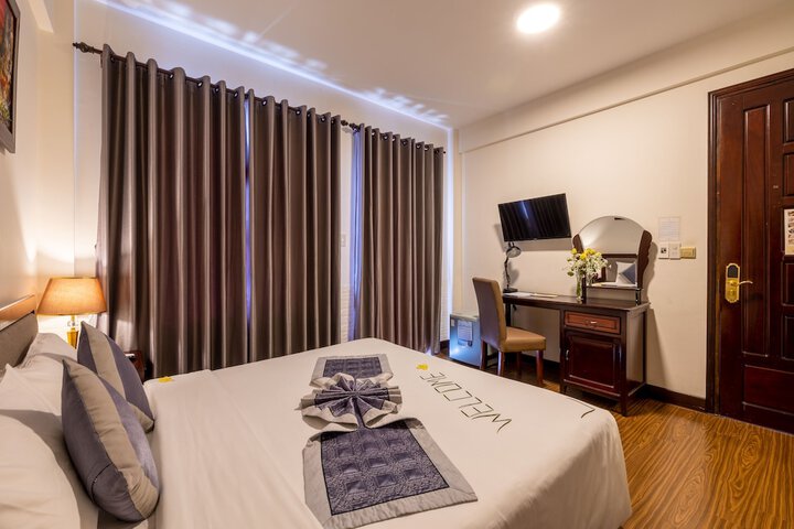 Room 29 of 104