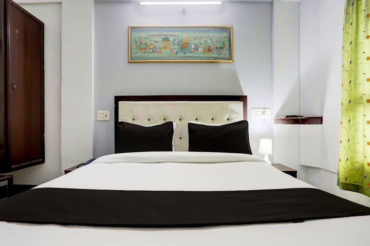 Room 17 of 29