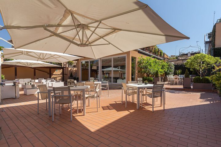 Terrace/Patio 135 of 142