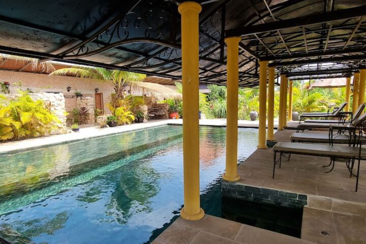 Pool 62 of 73