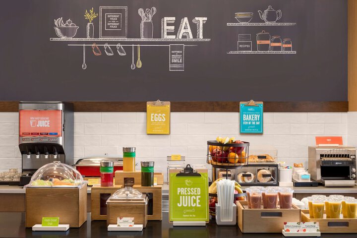 Breakfast/Coffee Service 34 of 45