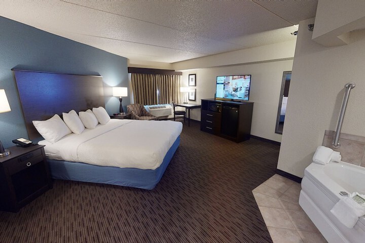 1 King Bed (23 of 34)