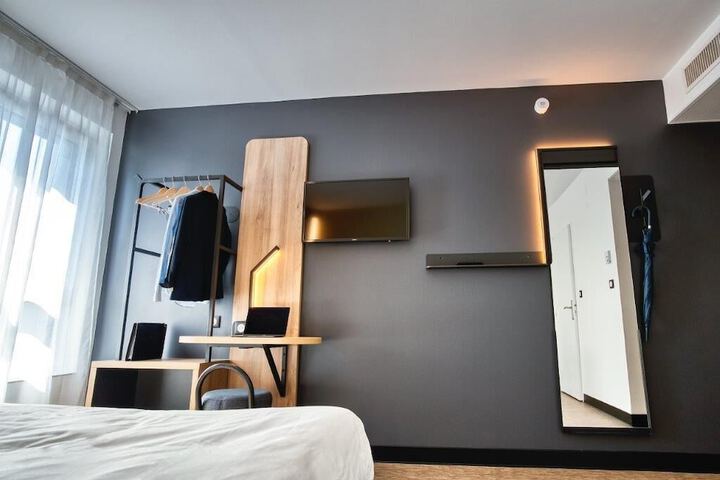 Room 38 of 67