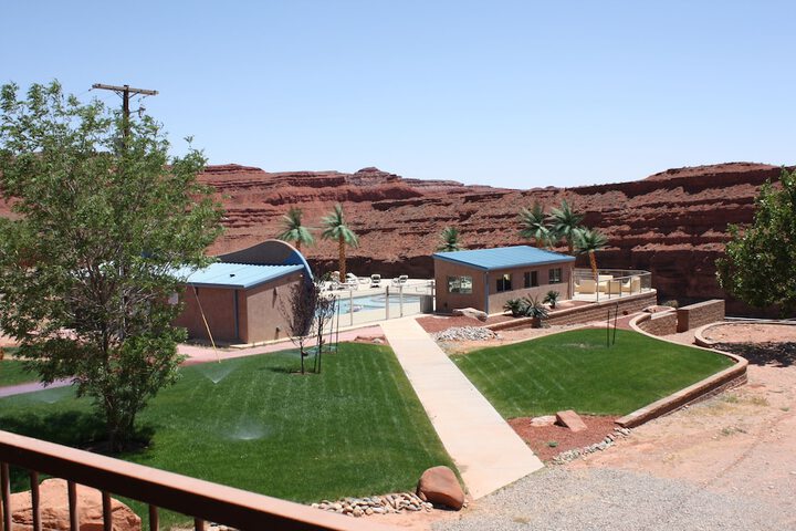 Property Grounds 9 of 10