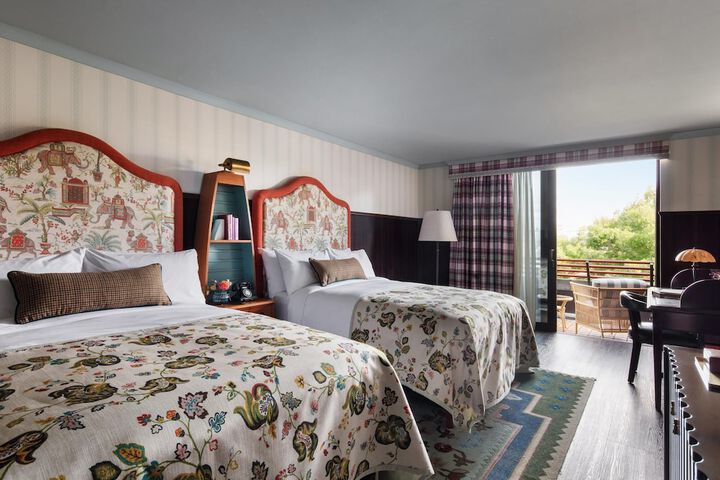 Room 56 of 147