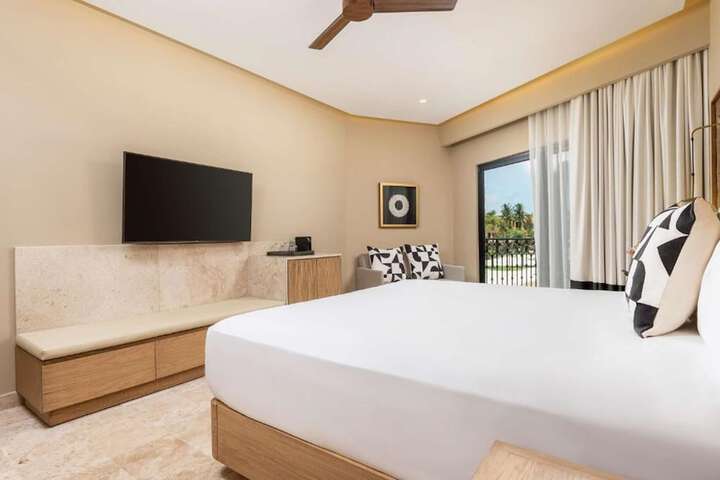 Room 21 of 121