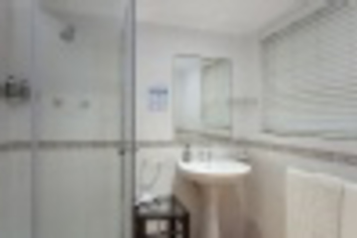 Room 424 of 432