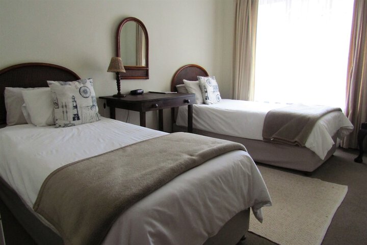 Room 22 of 80