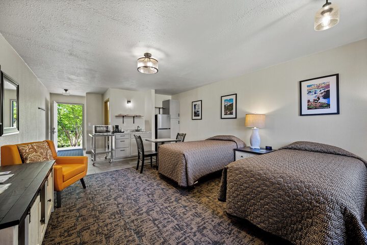 Room 70 of 152